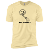 Wet My Plants - T-Shirt